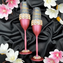 Load image into Gallery viewer, Burgundy wedding glasses for bride and groom, wedding cake server sets