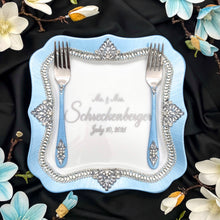 Load image into Gallery viewer, Blue wedding glasses for bride and groom, wedding cake server sets