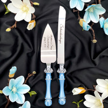 Load image into Gallery viewer, Blue wedding glasses for bride and groom, wedding cake server sets