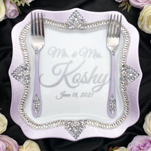 Load image into Gallery viewer, Purple wedding cake cutting set, wedding glasses for bride and groom