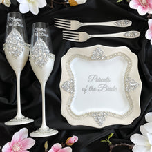 Load image into Gallery viewer, Wedding glasses for Mother&Father of the Bride Wedding plates for parents of the Groom Wedding flutes for parents of the Bride