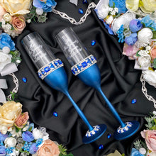 Load image into Gallery viewer, Royal blue wedding glasses for bride and groom cake serving set, wedding plate&knife, unity candles