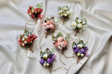 Load image into Gallery viewer, Wedding wrist Corsage and boutonniere set
