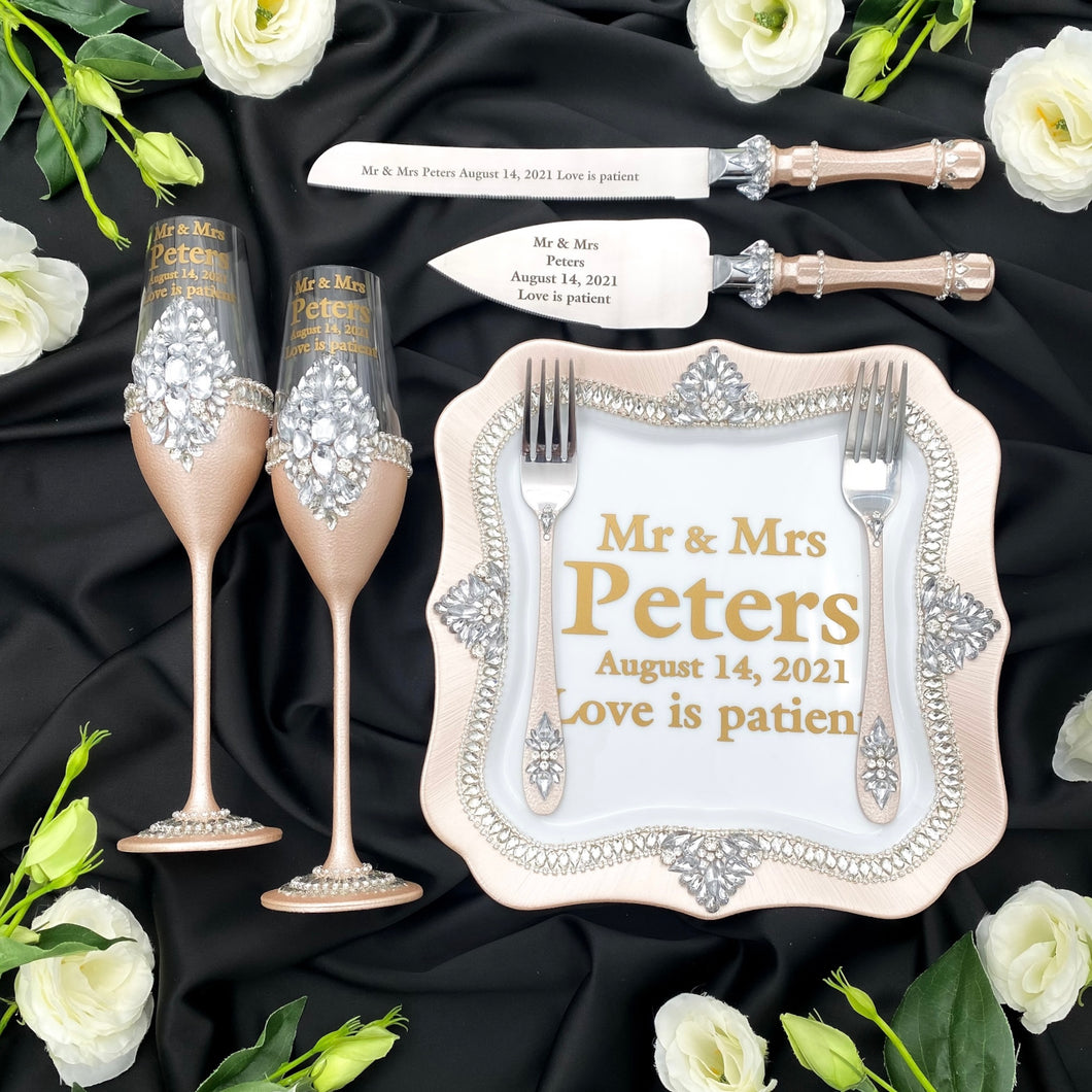 Light beige wedding glasses for bride and groom, wedding cake server sets & cake plate