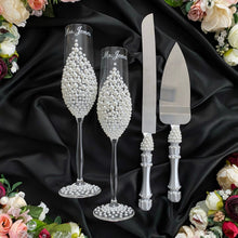 Load image into Gallery viewer, Gray pearl wedding glasses for bride and groom, wedding cake cutting set, wedding plate and forks
