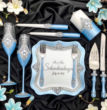 Load image into Gallery viewer, Blue wedding glasses for bride and groom, wedding cake server sets &amp; cake plate
