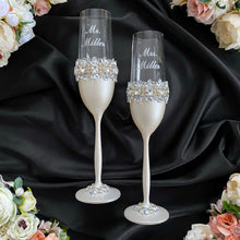 Load image into Gallery viewer, Silver wedding glasses for bride and groom, wedding cake server sets &amp; cake plate, unity candles
