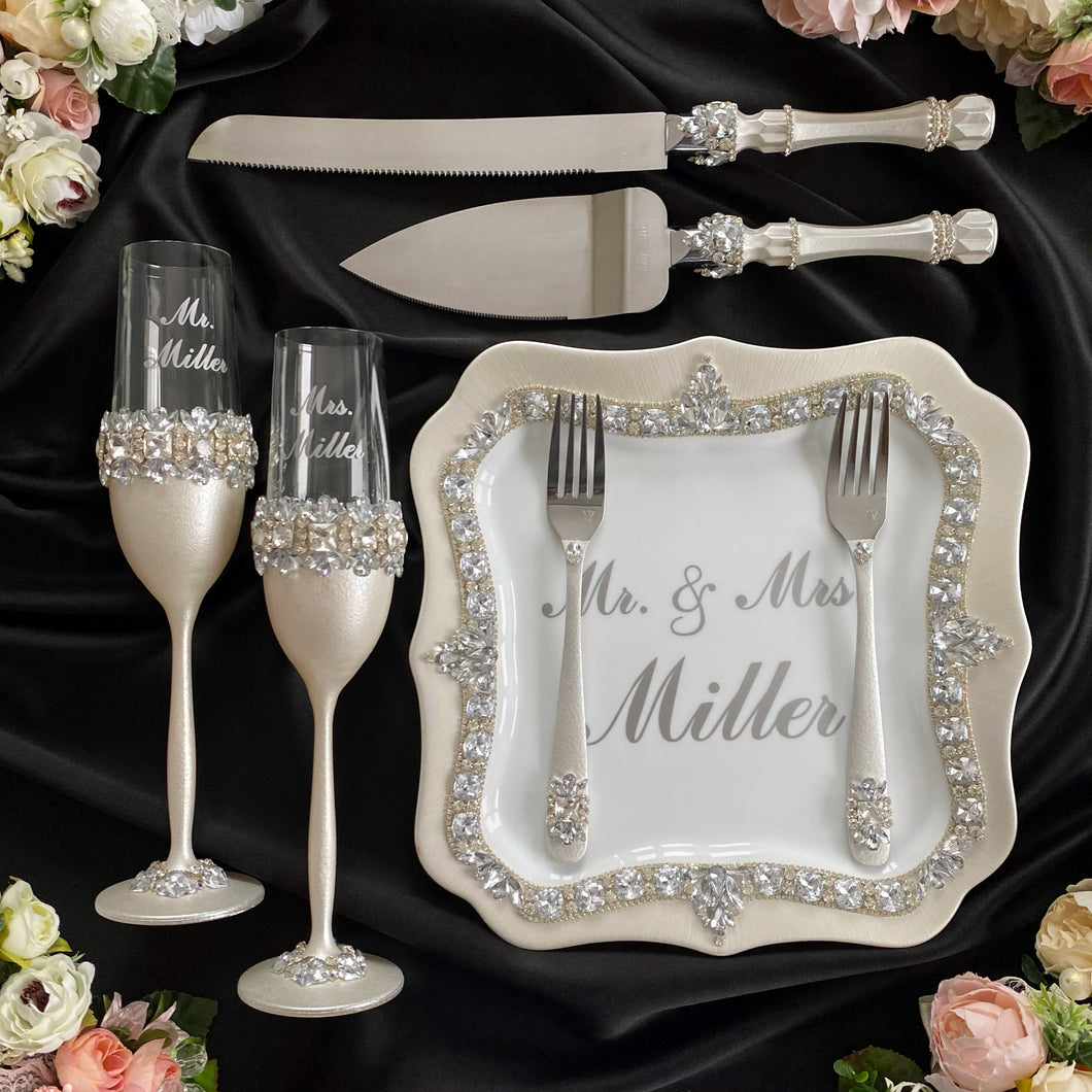 Silver wedding glasses for bride and groom, wedding cake server sets & cake plate with forks