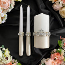 Load image into Gallery viewer, Silver wedding glasses for bride and groom, cake serving set, wedding plate&amp;knife, unity candles
