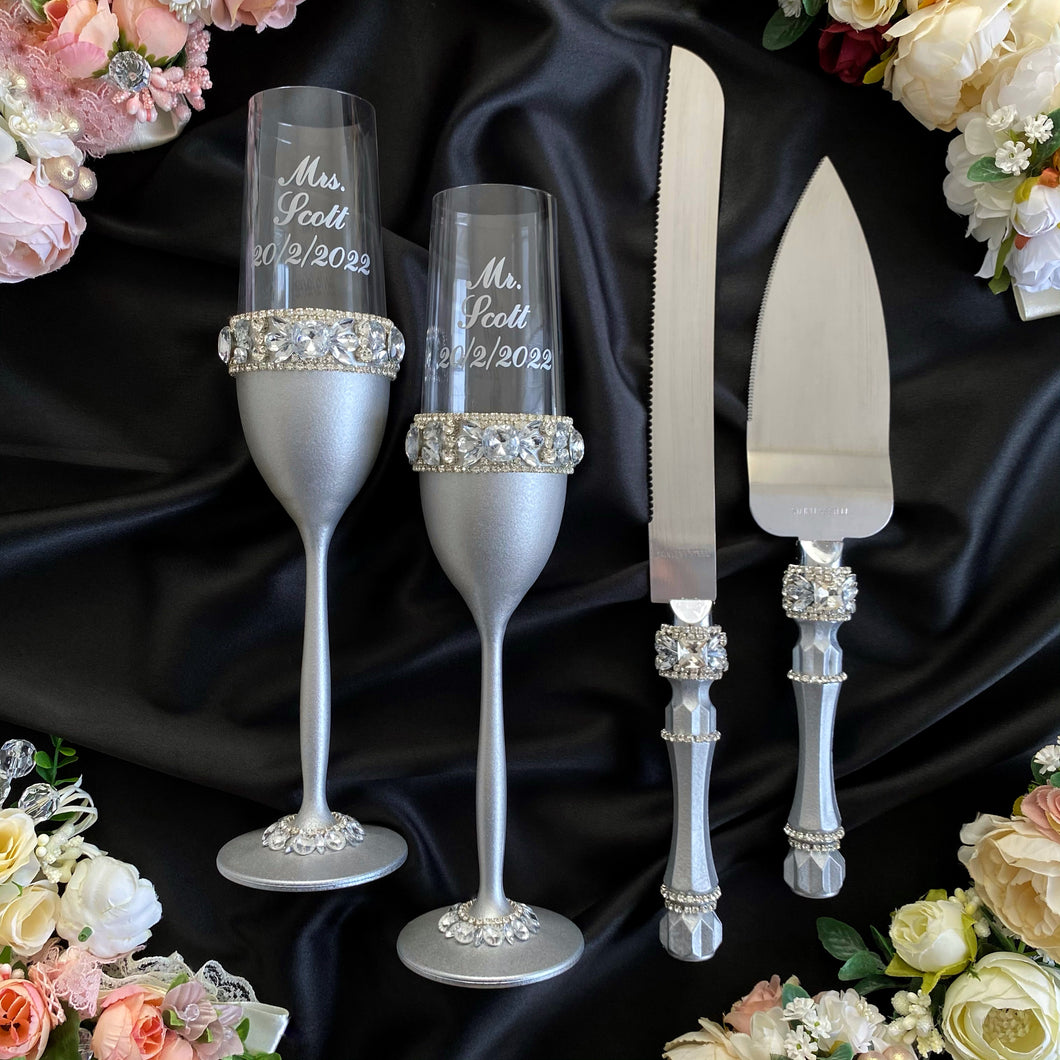 Gray wedding glasses for bride and groom cake serving set