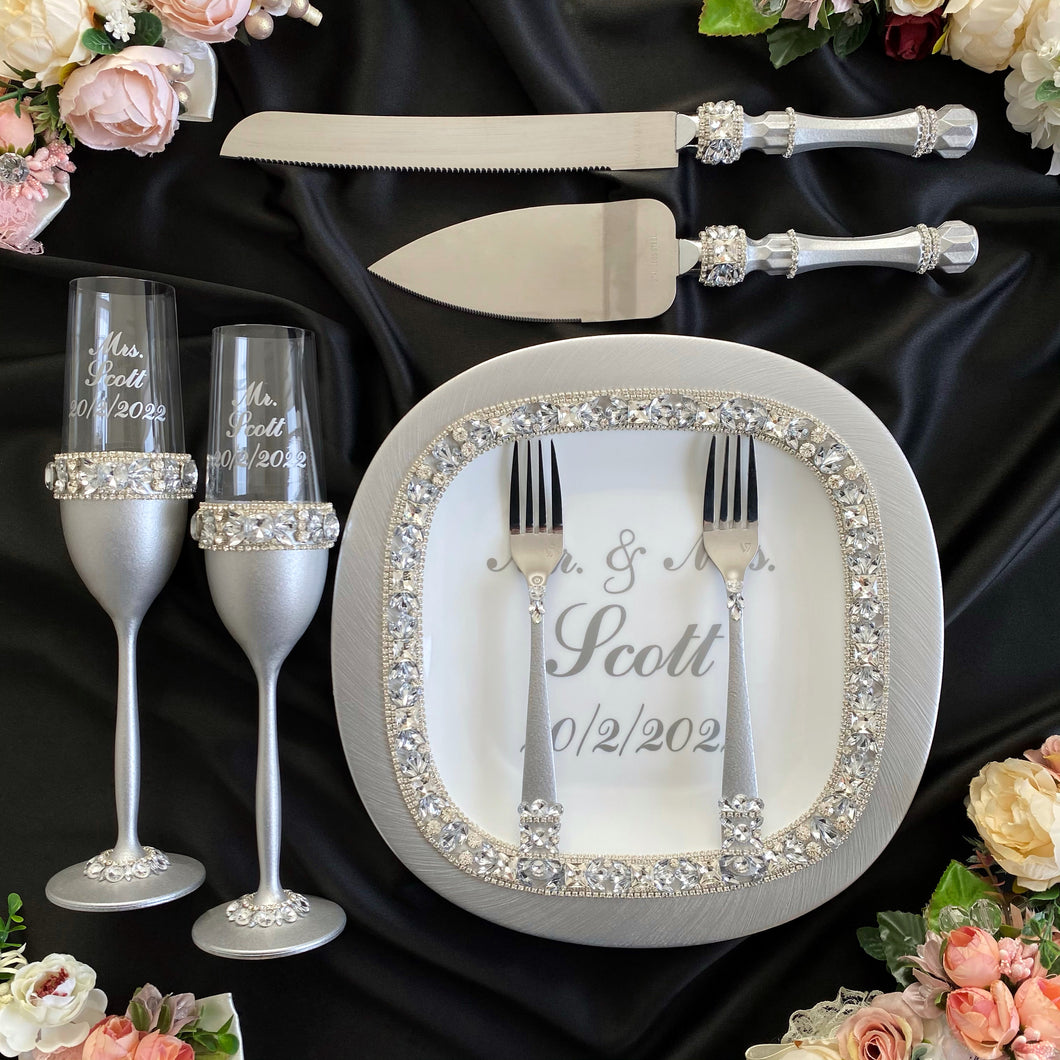 Gray wedding glasses for bride and groom cake serving set, wedding plate&knife