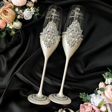 Load image into Gallery viewer, Wedding glasses for bride and groom, cake knife and server
