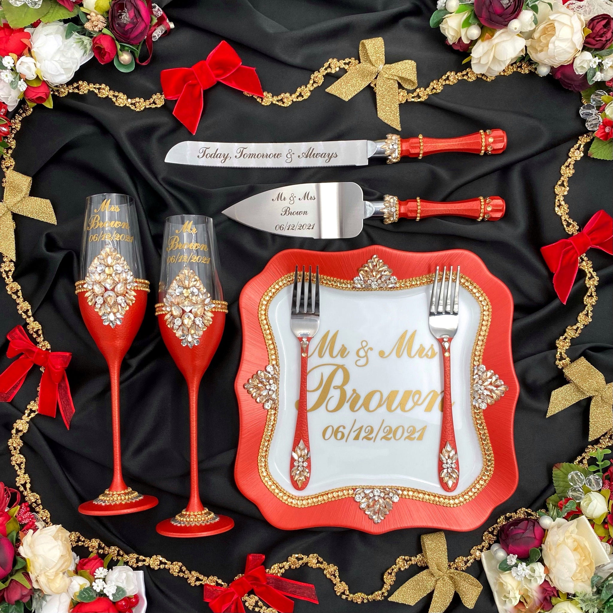 Red Wedding Cake Cutting Set, Wedding Glasses for Bride and Groom, Wedding Plate and Forks, Unity Candles, image size:2048x2048